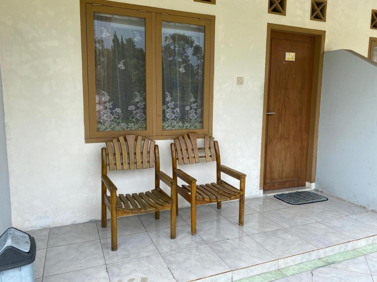 Hotel Puspa Sari Ciater Extérieur photo
