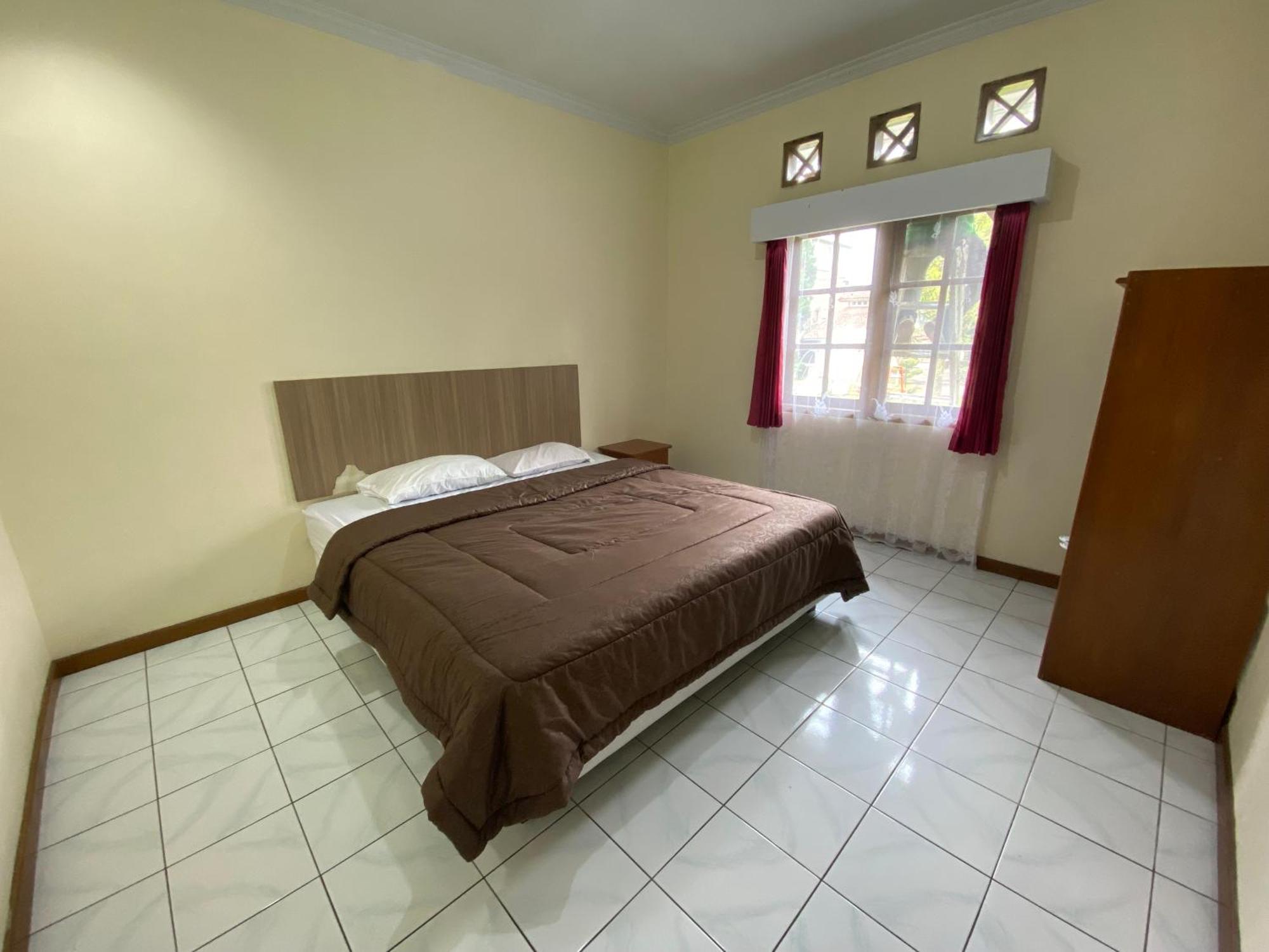 Hotel Puspa Sari Ciater Extérieur photo