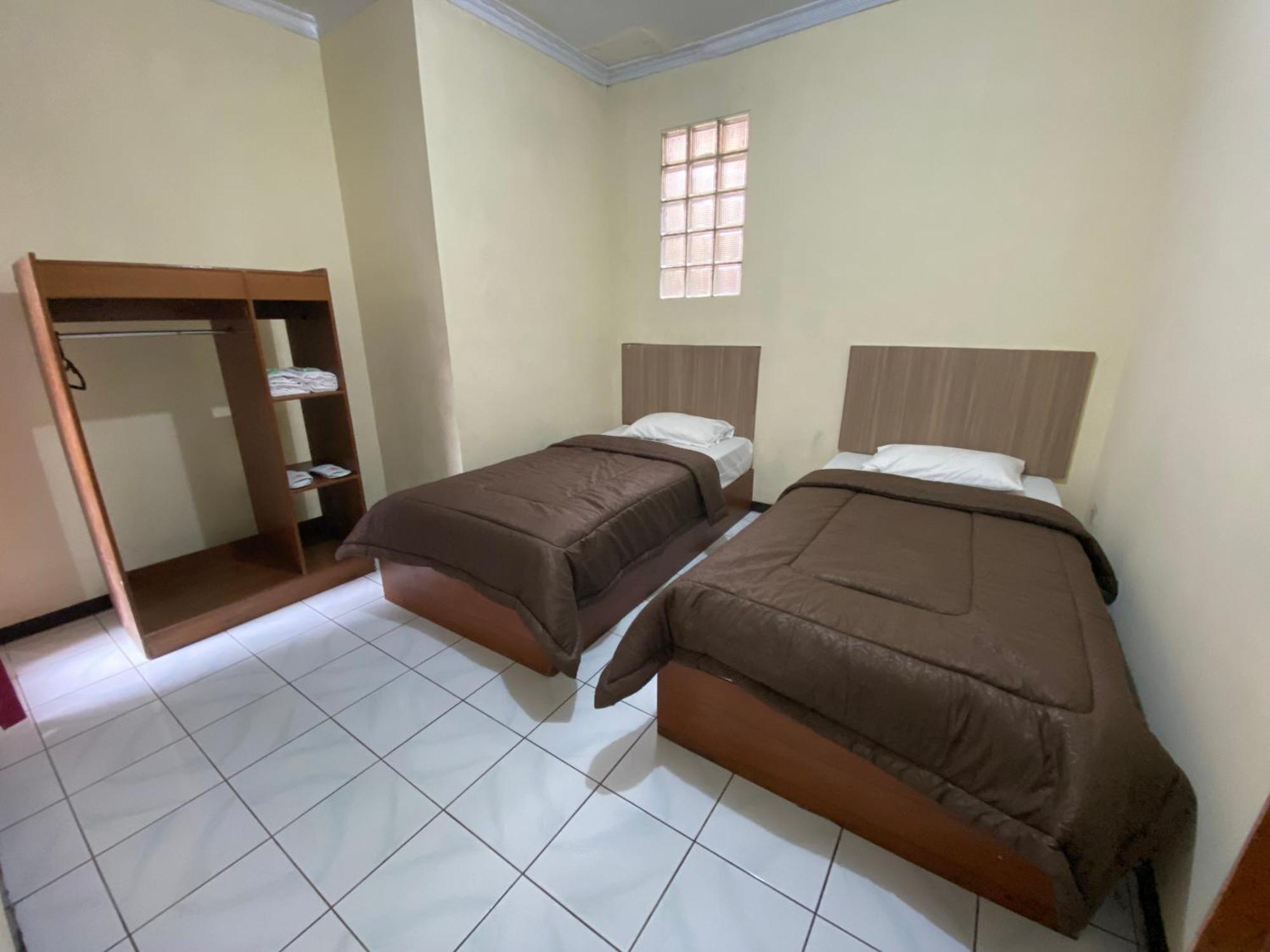 Hotel Puspa Sari Ciater Extérieur photo