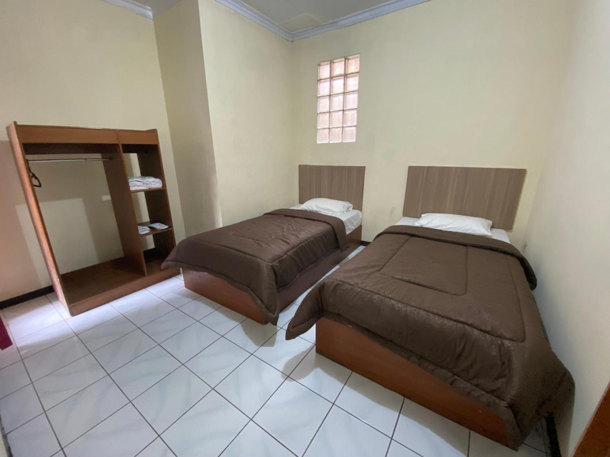 Hotel Puspa Sari Ciater Extérieur photo