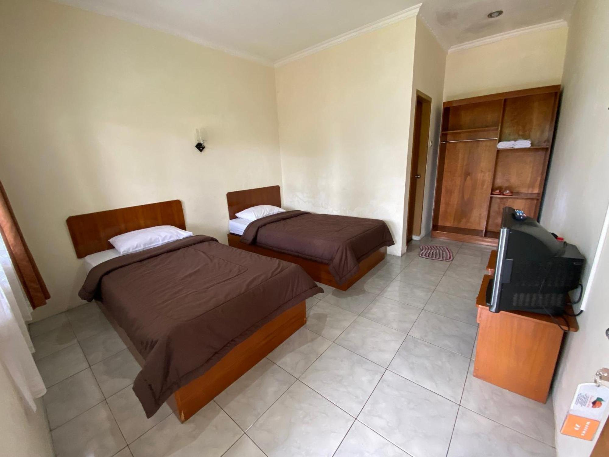 Hotel Puspa Sari Ciater Extérieur photo